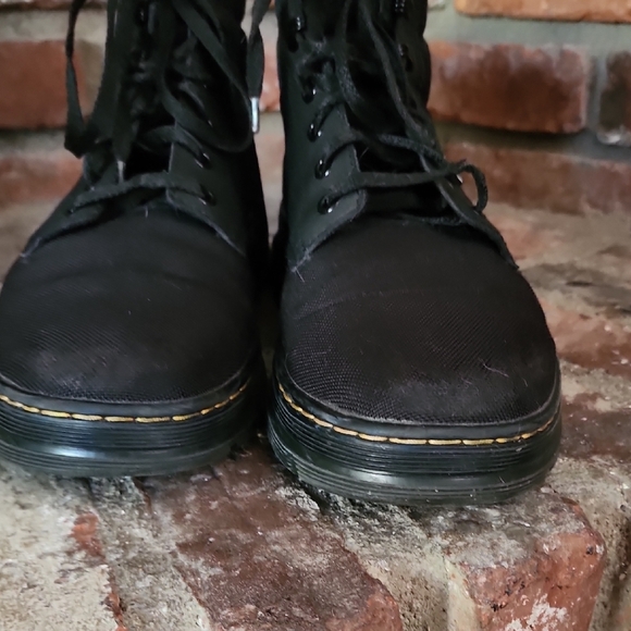 Dr. Martens Black Combs Men’s Lace-Up Boots Lightweight Nylon Leather main image 10